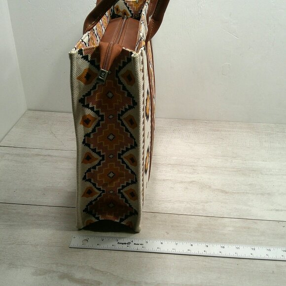 Wrangler Southwestern Aztec Mexican Style Print Canvas Wide Full Zip Tote Bag - Picture 6 of 14